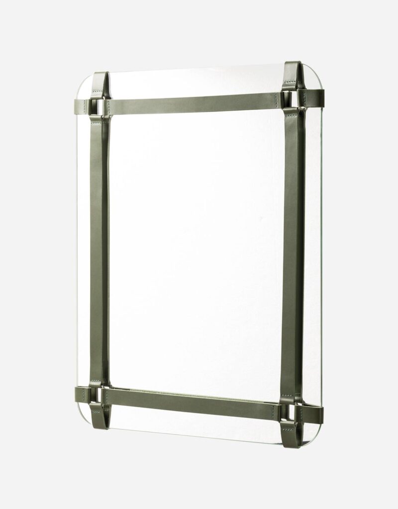 PEGASO MIRROR