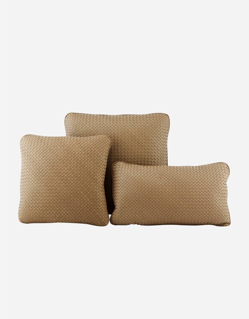 ONIRO HANDWOVEN RECTANGULAR CUSHION